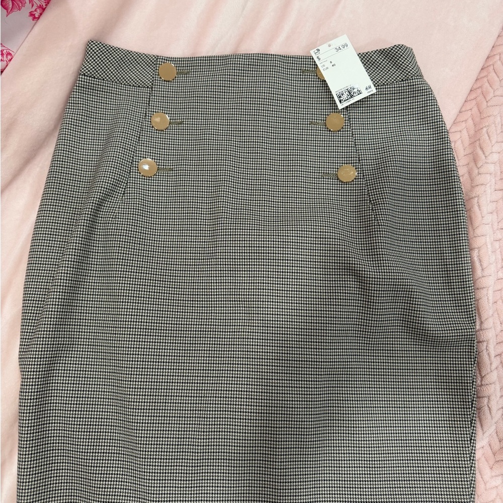 H&M Black and White Checkered Midi Skirt